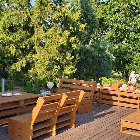 Agroturystyka U Joli Pacanow Exterior foto